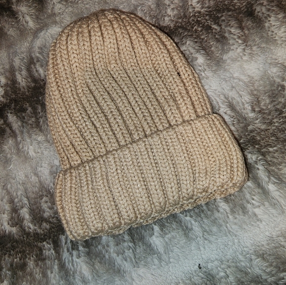 Beanie Bundle - Picture 3 of 4